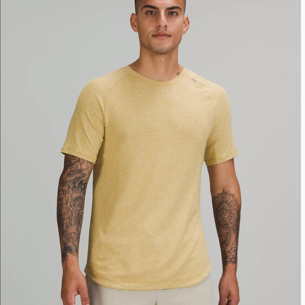 NWT Lululemon Drysense Training Short Sleeve